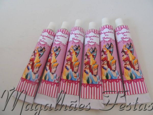 Bisnaga de brigadeiro das Princesas